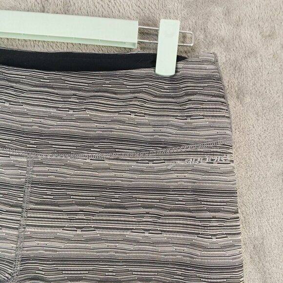 BROOKS Capri Legging M(8-10)Activewear Gray Pull on Spandex Casual Drawstring - Picture 7 of 11